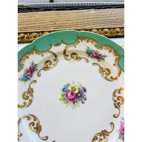 Royal Bayreuth Rosalind Aqua - Gilt Scrolls, Floral (c.1946–1949) Salad Plate 8” - Picture 5 of 11